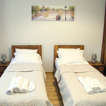 Family Apartments Тбилиси Экстерьер фото
